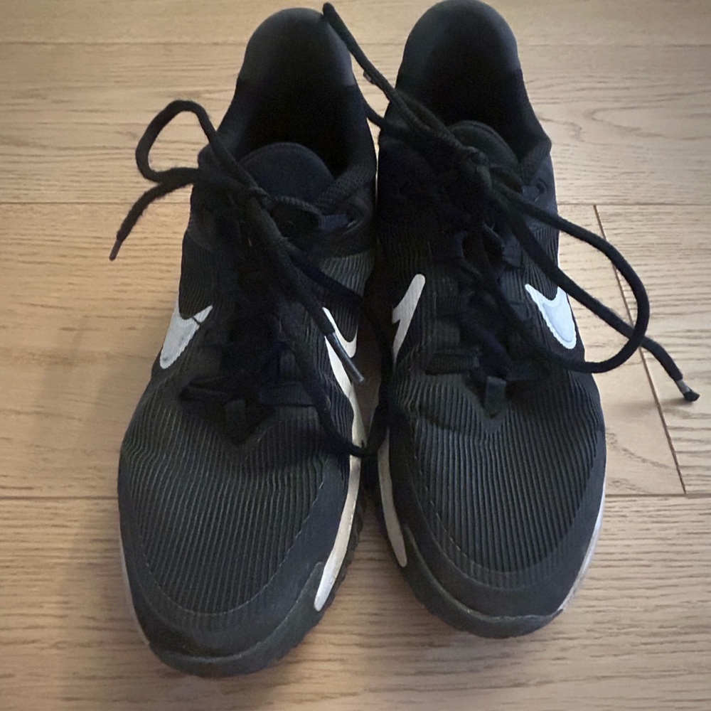 Nike Star Runners, boys size 5